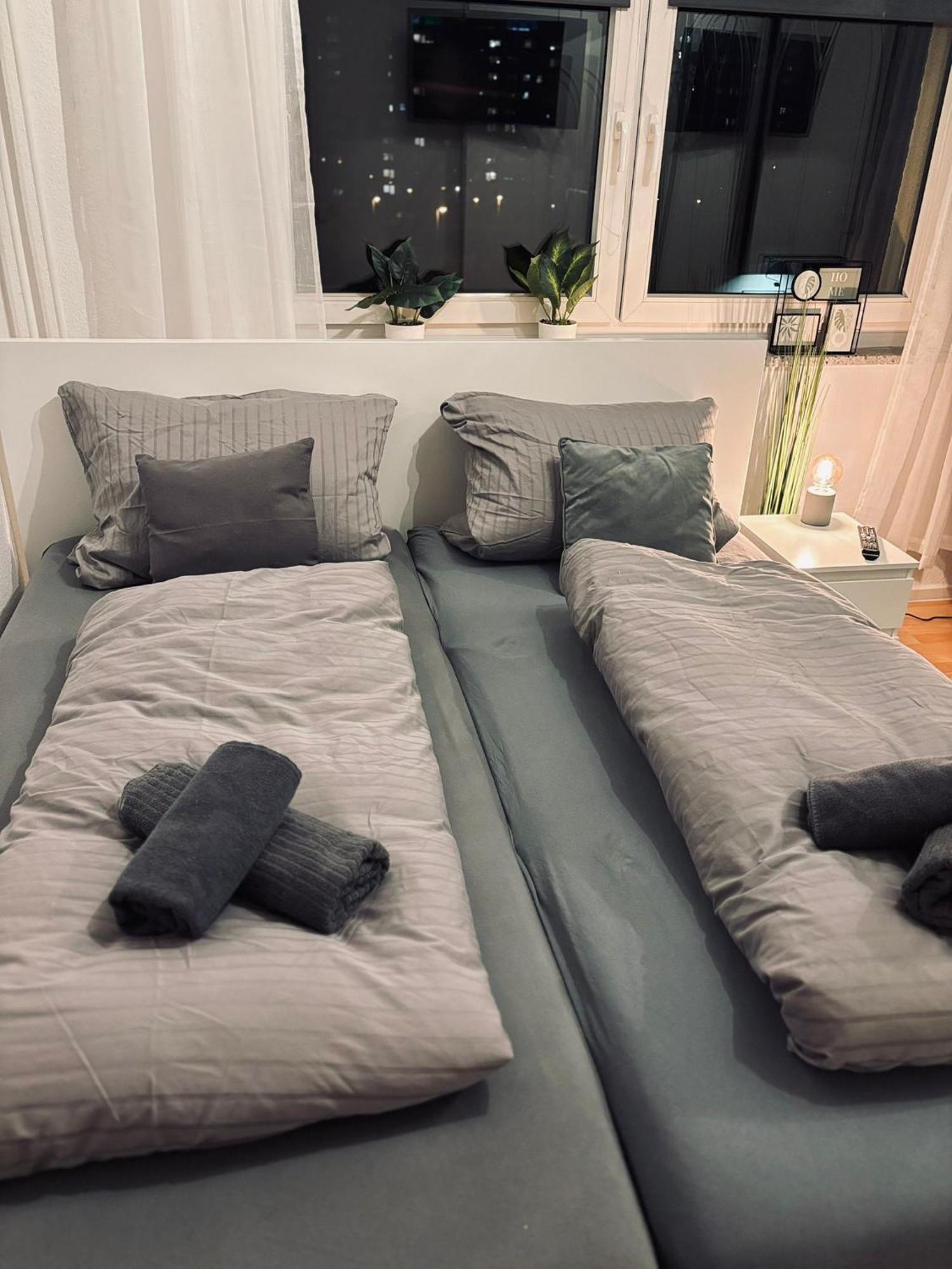 Schoene Ferienwohnung Ueber Den Daechern Von פלאואן מראה חיצוני תמונה