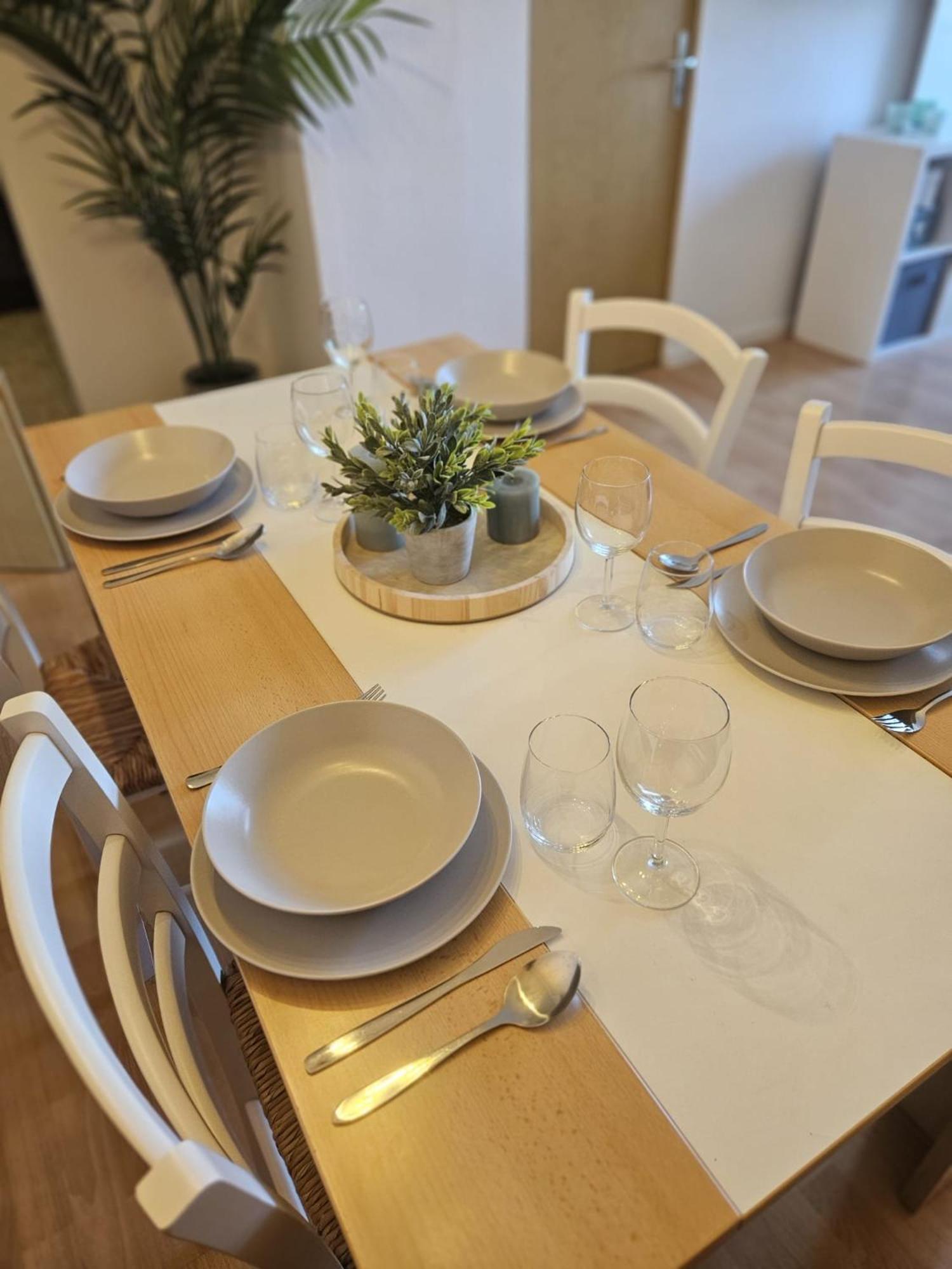 Schoene Ferienwohnung Ueber Den Daechern Von פלאואן מראה חיצוני תמונה